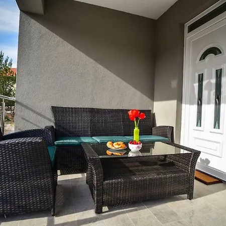 Appartement Lavande 2 *