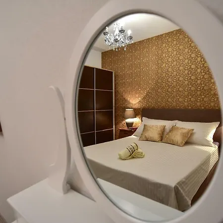 Apartman Lavande 2 *